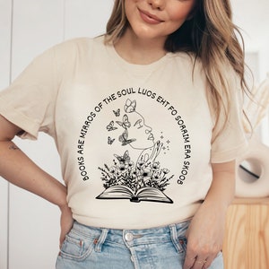 Camiseta &quot;Los libros son espejos del alma&quot; Camiseta &quot;Flor prensada&quot; Camiseta &quot;Poeta&quot; Camiseta &quot;Mística&quot; Camiseta &quot;Lectura&quot; Camiseta &quot;Biblioteca&quot; Camiseta &quot;Mariposa&quot;