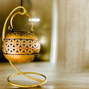 Tealight holder for Meditation, Ideal Gift for Wellness Lovers, Hanging Metal Lantern, Antique Candle Holder, Summer  Decor, Home Decor