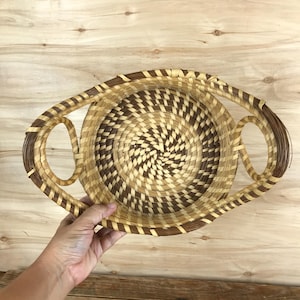READ Vtg Sweetgrass Basket Handles South Carolina Gullah Folk Art Round 12x8&quot;