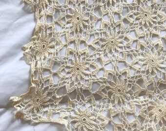 Vintage Handmade Crocheted Table Runner Doily - Roses/Floral 42" Long Cottagecore