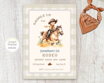 Könnte beinhalten: Eine druckbare Einladung zu einer Rodeo-Motto-Geburtstagsparty zum ersten Geburtstag. Die Einladung zeigt eine Cartoon-Illustration eines Jungen, der ein Pferd reitet, mit dem Text "Saddle Up for Jonathan's 1st Rodeo".