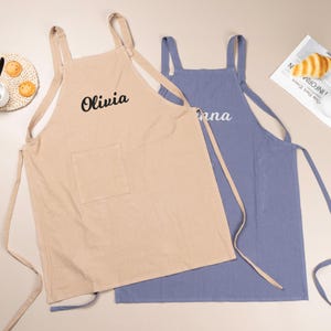 Personalized Cotton Linen Apron: Custom Embroidered Kitchen Apron with Pockets