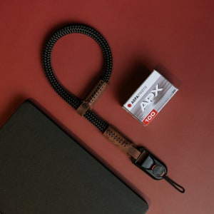 Krótka linka do aparatu z szybkozamykaczem, pasek na rękę, pasek do aparatu w kolorze czarnym i innych kolorach do aparatów analogowych i lustrzanek cyfrowych - Vintage Camera Strap