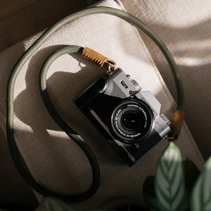 Corda per macchina fotografica, tracolla per macchina fotografica in verde per macchina fotografica analogica e fotocamera DSLR - tracolla per macchina fotografica in pelle regalo per fotografo