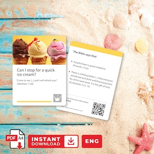 Puede incluir: Dos tarjetas con texto e imágenes de conos de helado. Una tarjeta dice "¿Puedo parar por un helado rápido?" y la otra dice "La Biblia dice que". El fondo es arena con conchas marinas.