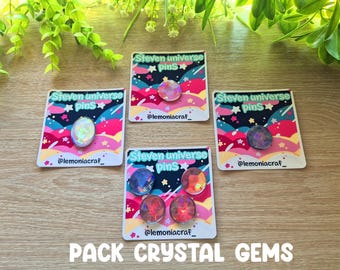 Resin holographic pins based on Crystal Gems, Seteven Universe, Garnet, Pearl, Amethyst, accessories