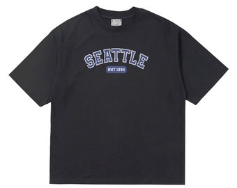 T-shirt rétro surdimensionné imprimé Seattle, chemise Unisex College, T-shirt imprimé numérique Streetwear, chemise minimale