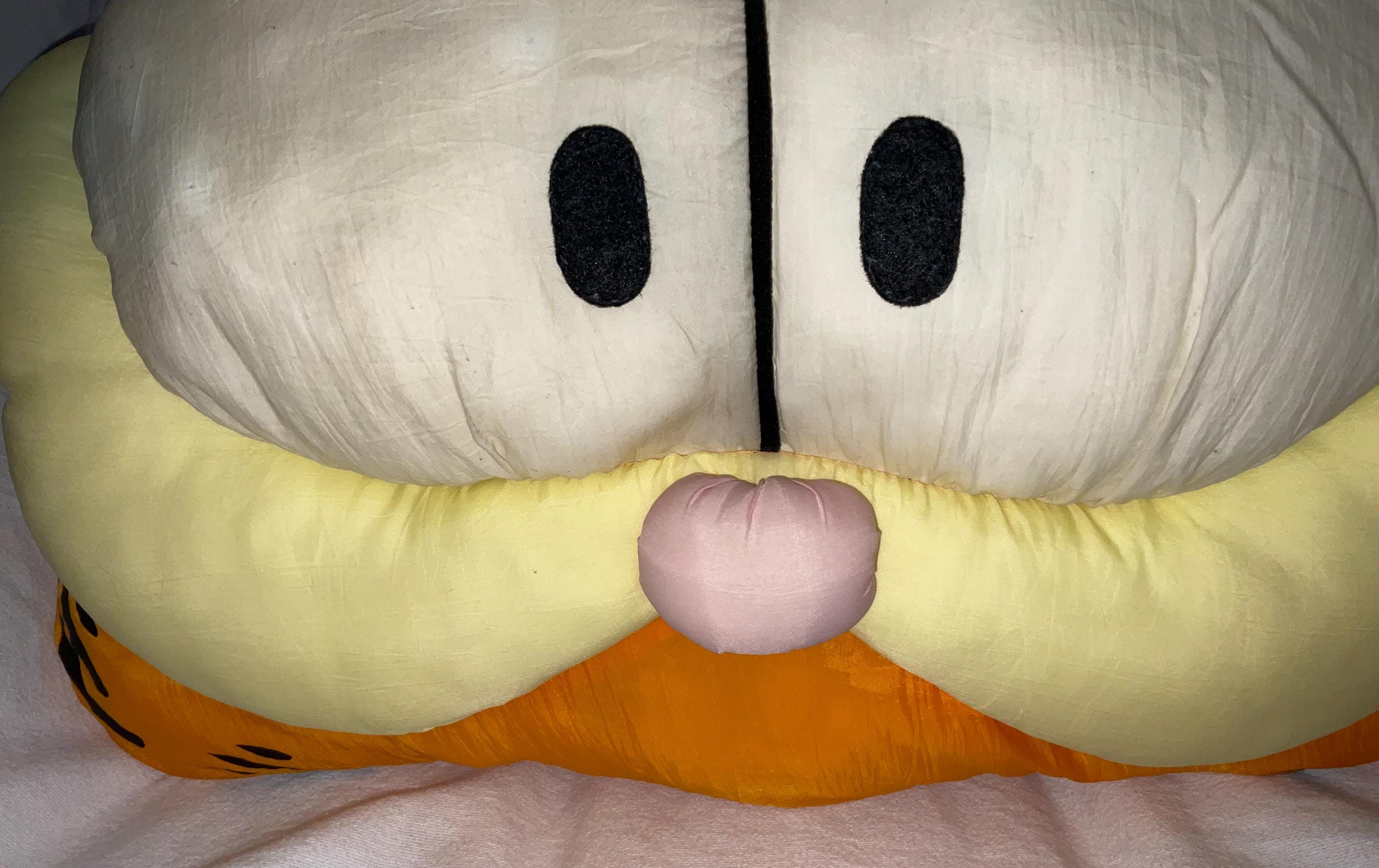 1990's Rare Vintage Huge 22” Stuffed Garfield the Cat Face Pillow