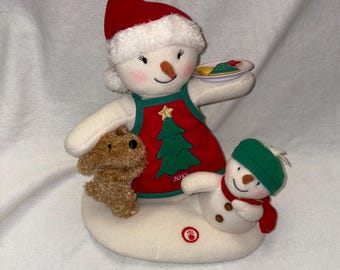 Hallmark 2013 Jingle Pals Snowman & Dog Cardinal Lamp Post