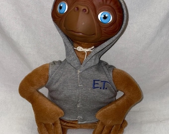 1999 Vintage 15” Plush Laughing Pillsbury Doughboy With 50th