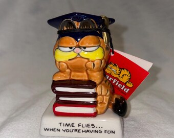 Vintage Enesco Garfield the Cat Ceramic Graduation Figurine with Original Hang Tag