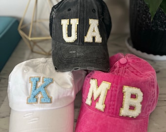 Sombrero PERSONALIZADO con letras Chenille, iniciales, idea de regalo