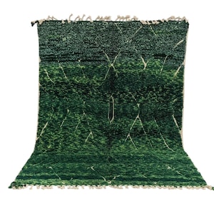 Handmade Berber Wool Rug: Green & White Azilal Design