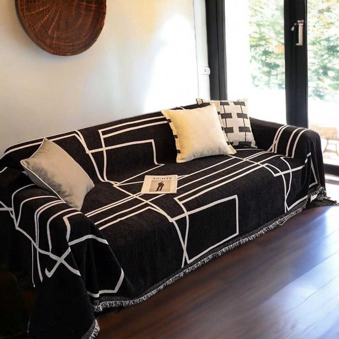 Soft Black Modern Sofa Cover Protective Sofa Cover, Black and White