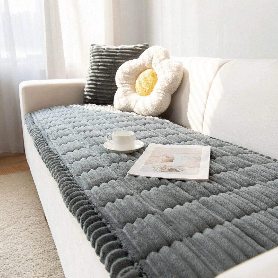 Soft Plush Non Slip Sofa Topper Pet Topper for Settee, Cat Couch Topper