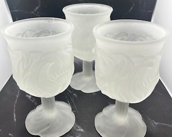 Avon frosted white water goblets / drinkware / set of 3