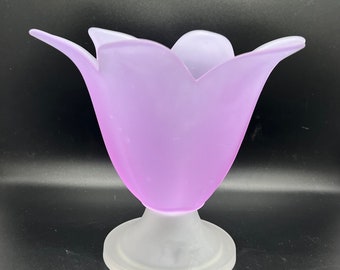Party lite Purple Lilac frosted glass vase / Spring Decor / Home Decor