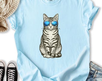 Cool Cat Mom Unisex T-Shirt | Funny Cat Lover Gift | Comfort Colors Tee for Women & Cat Lovers