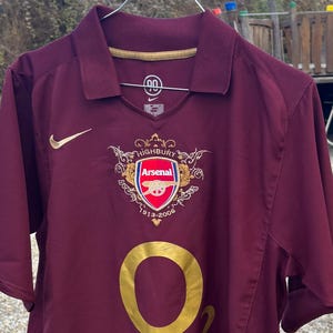 Arsenal O2 Maroon Retro Handmade Embroidered Jersey: Unique Football/soccer Fan Gift ...