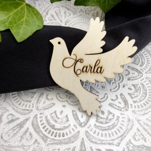 Porte-cartes Colombe en bois Marque-places en bois Marque-places de mariage Médailles en bois pour prénoms Colombe en bois