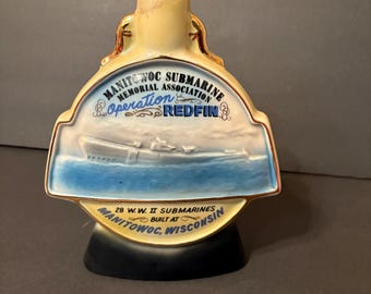 1970 Jim Beam Manitowoc Submarine ("Operation Redfin") Decanter liquor bottle