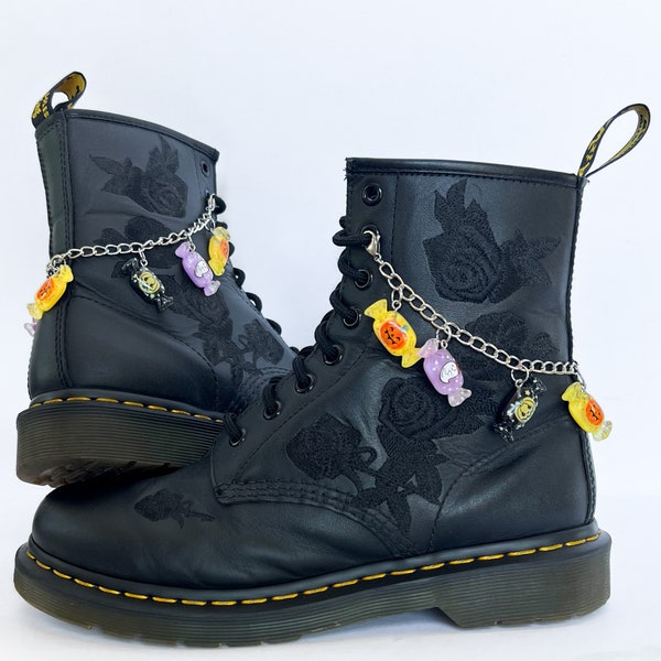 Boot Chains Halloween Trick-or-Treat for Doc Martens and Tall Boots - Perfect Candy Costume Accessory in Kawaii Style for Teens and Women