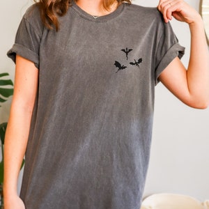Three Dragons Boutique, Three Dragons, Dragon, Dragon Shirt, Fantasy, Dungeons and Dragons, D&D, Dungeon Master, Dragon Mother, Dragon Rider
