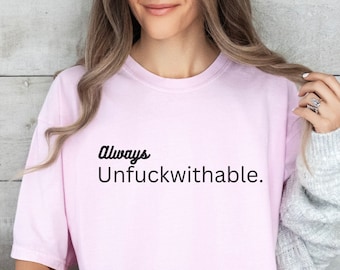 くだらないTシャツ、面白い言葉のシャツ、彼女へのプレゼント、面白いTシャツ、皮肉なシャツ、皮肉なTシャツ、友達への快適なカラーシャツ