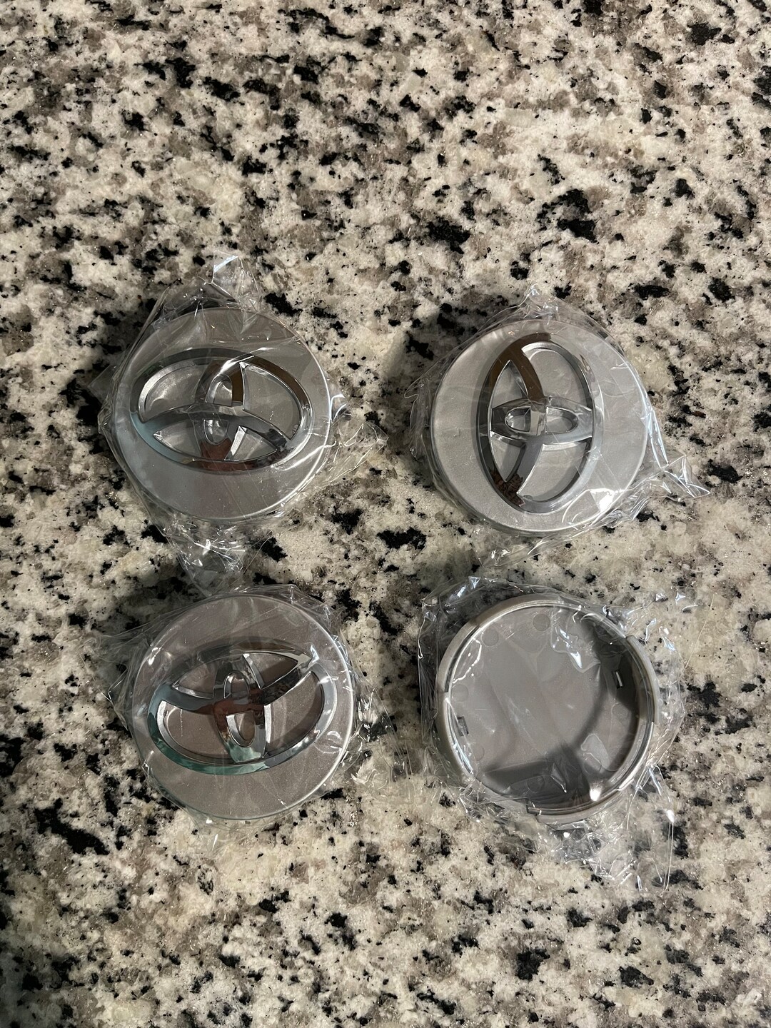 Toyota 62mm Center Caps - Etsy