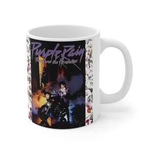 Schöne Prince / Purple Rain Tribut-Kaffeetasse. Dieser Keramikbecher ist 11 Unzen und ein tolles Geschenk für einen 80er Jahre Enthusiasten.