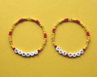 Pulsera de cuentas de Winnie the Pooh apilada