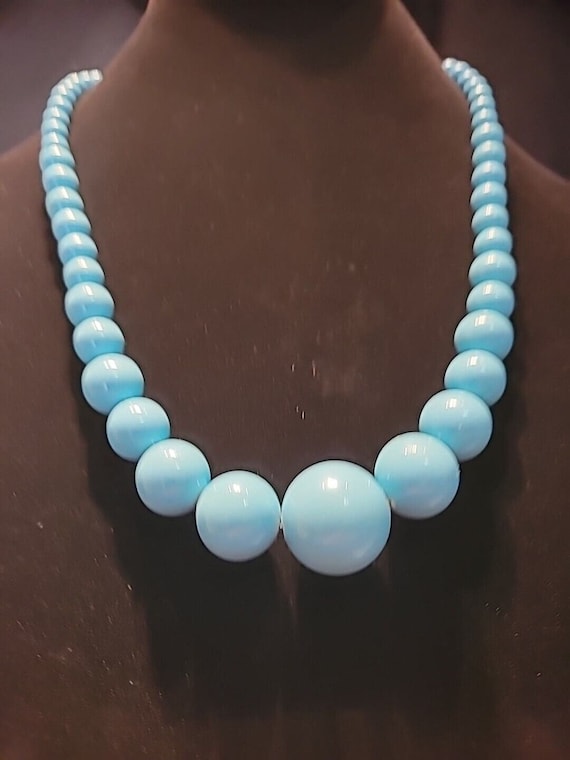 Vintage Beaded Graduated Blue Statement Jewelry C… - image 4