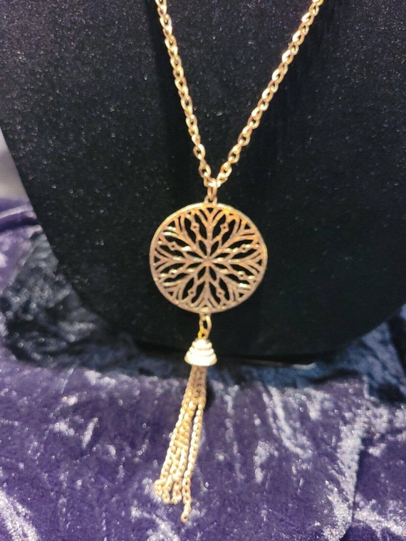 Vintage Gold Tone Pendant Chain Tassel Medallion … - image 8