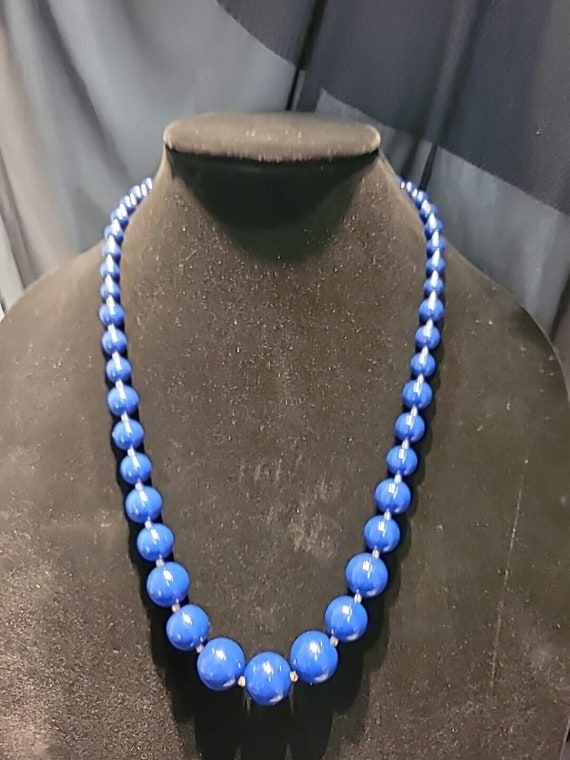 Vintage Silver Tone Graduated Beaded Blue Necklac… - image 1