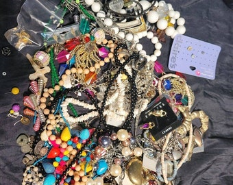 Jewelry Crafter Bag Beads Unwearable Jewelry 3LB Broken Jewelry #L Artist DIY