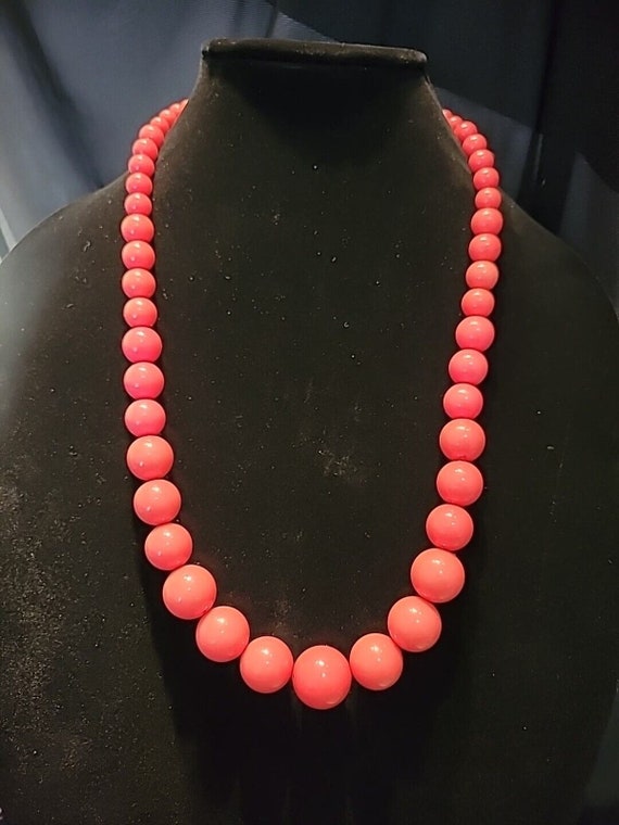 Vintage Silver Tone Pink Graduated Beaded Necklac… - image 5