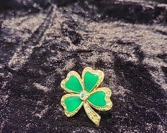 Vintage Four Leaf Pin Brooch Crystal Rhinestones Green St Patricks Day Jewelry