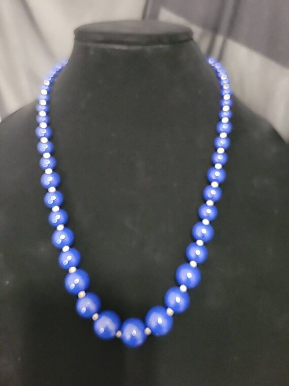Vintage Silver Tone Graduated Beaded Blue Necklac… - image 3