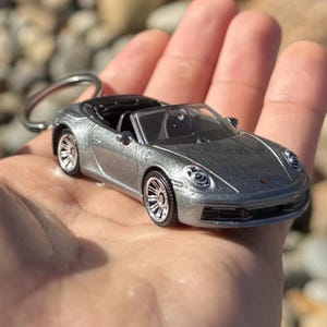Porsche 911 Carrera 4S Cabriolet Grey Keychain Keyring Accessories Mini Luxury Car Charm