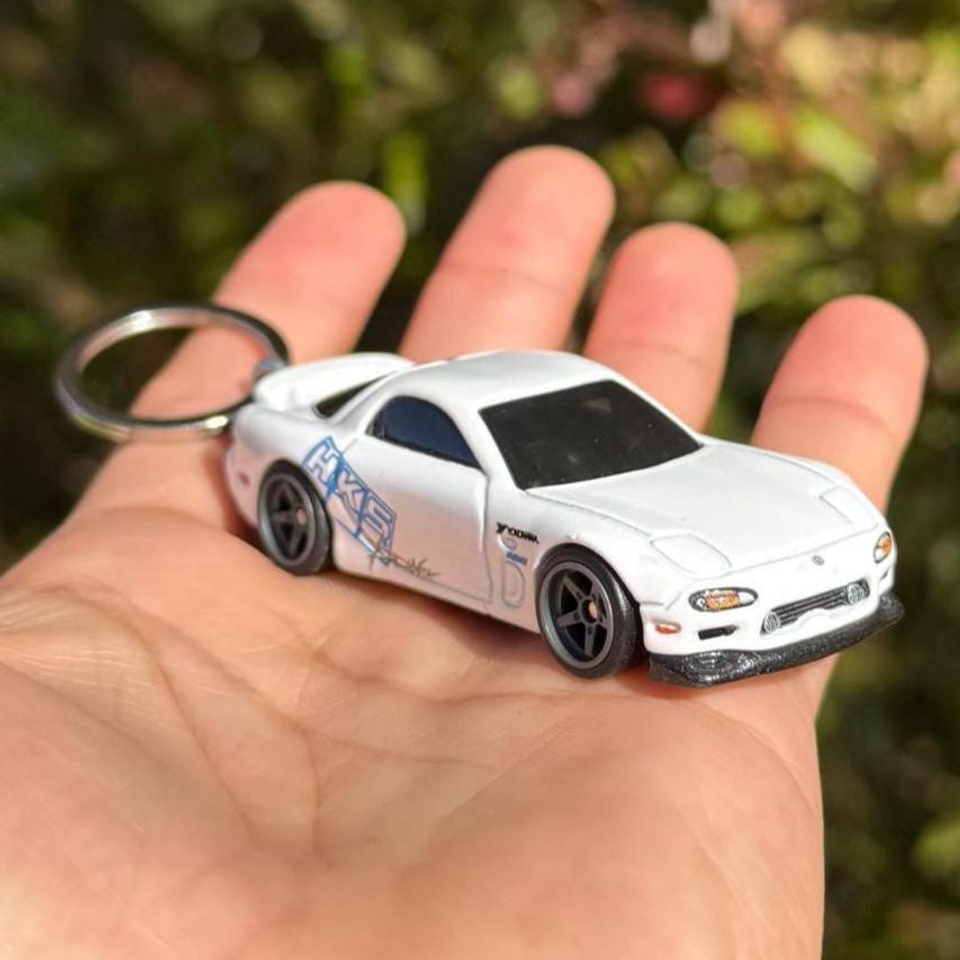 Mazda RX-7 Keychain, 1995 White Mazda RX7 Keyring, RX7 Charms, Fast and ...