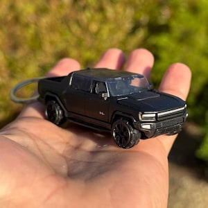 Hummer EV Keychain, Matte Black Electric Truck Keyring