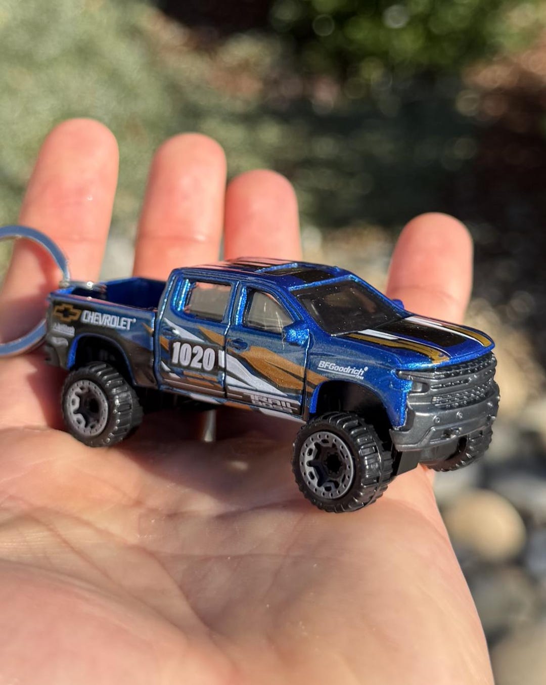 2019 Chevy Silverado Keychain Trail Boss LT Blue Keyring Accessories ...