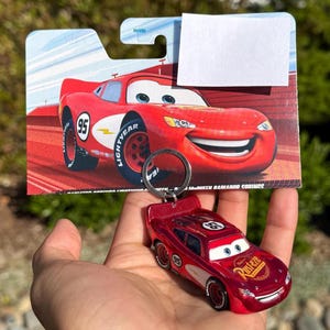 Lighting McQueen Keychain, Pixar Lightning McQueen Cars Keyring , Disney Cars Charms, Fancy Lightning McQueen Key Chain
