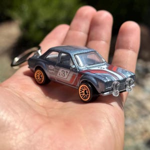 Ford Escort RS1600 Keychain, Grey Ford Escort 1970 RS 1600, 70s Rally Car Charms