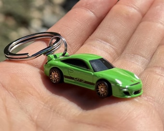 【極美品】 PORSCHE  911 GTS KEYRING  キーリング 極美品】 PORSCHE 911 GTS KEYRING キーリング