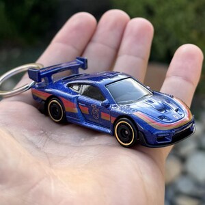 Porsche 935 Keychain, Dark Blue Sportscar Mini Scale Car Charms