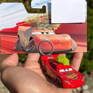 Lighting McQueen Keychain, Pixar Lightning McQueen Cars Keyring , Disney Cars Charms, Bush Lightning McQueen Key Chain