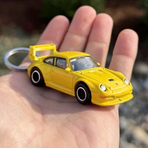 Porsche 993 GT2 Yellow Mini Keychain Keyring Accessories Sports Car Charm