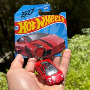 Lamborghini Reventón Keychain, Red Lambo Keyring, Lamborghini Charms