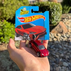 Lamborghini Urus Keychain, Red Lambo Keyring